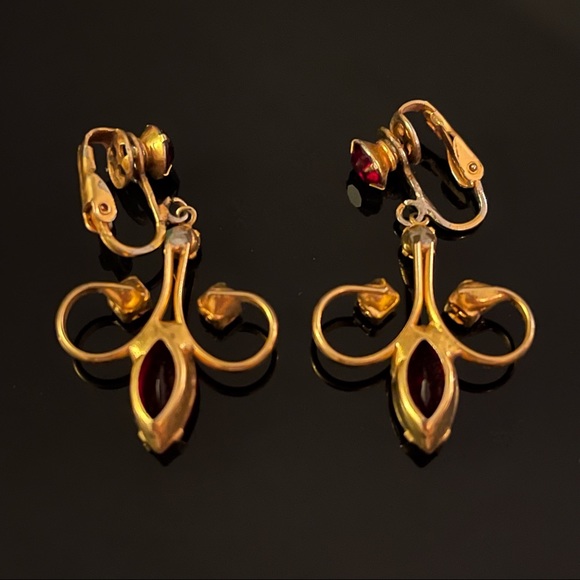 ✨Stunning Vintage Retro Dangling Clip On Earrings - Picture 2 of 2